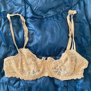 Chantelle Lace Bra, Size 32C